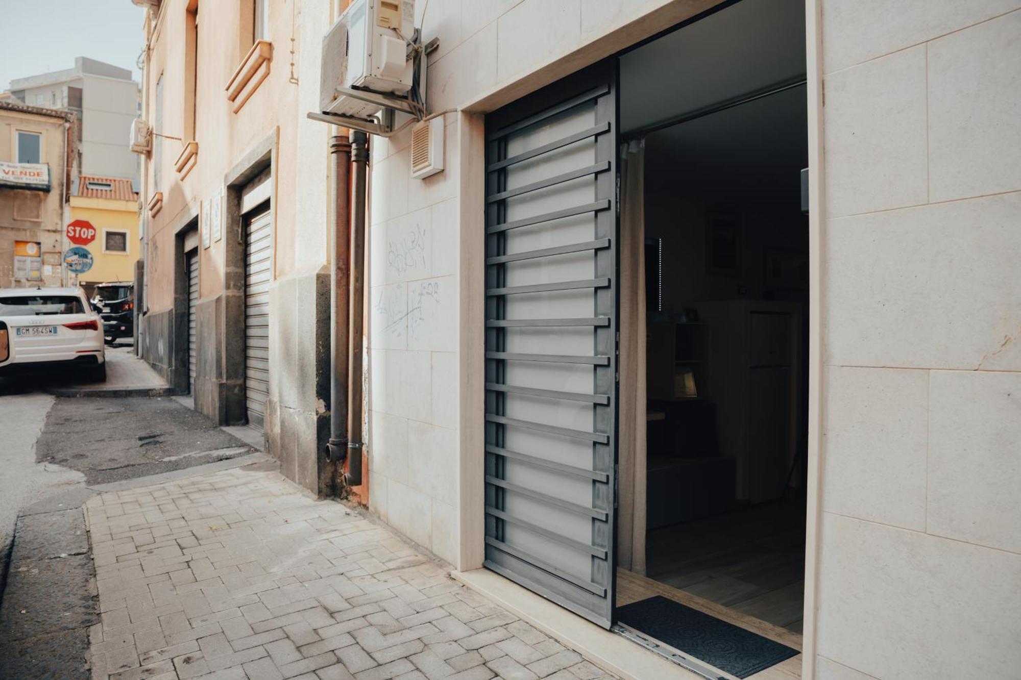 Catanese Proverb'S House - Via Napoli - Ground Floor Extérieur photo